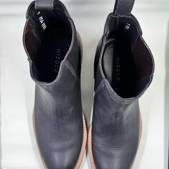 Nisolo All-Weather Chelsea Boots - Men’s Size 9 - Picture 4 of 8